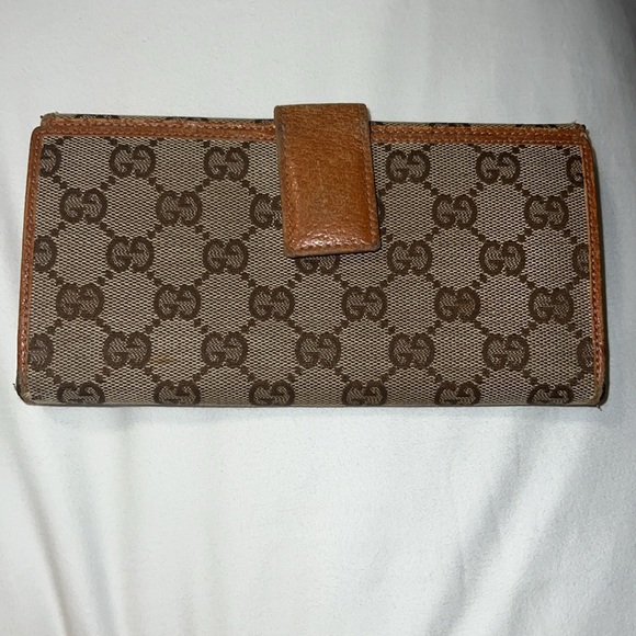 Gucci wallet pre loved - Picture 2 of 5
